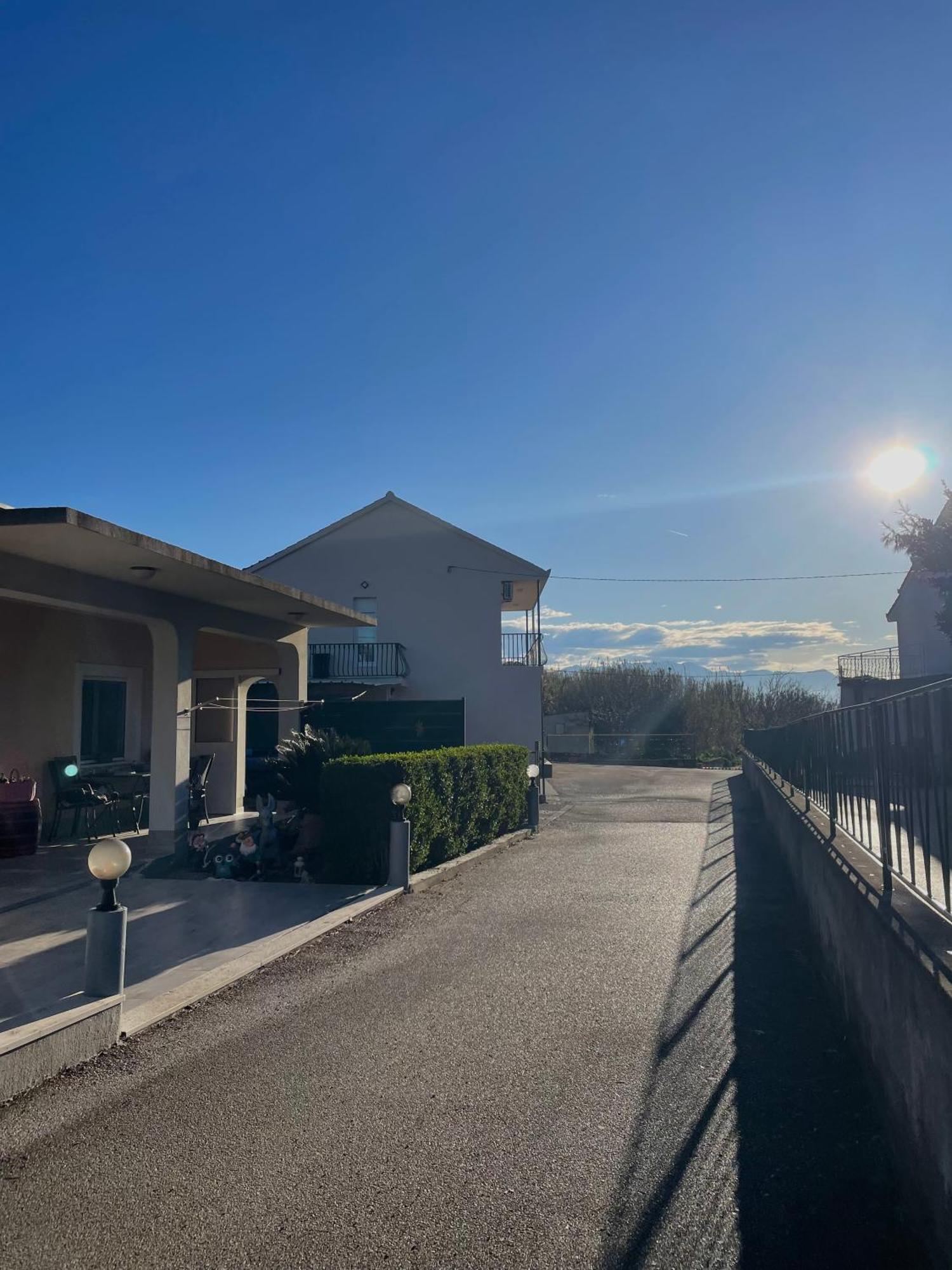 Apartament Anamaria Kaštela Zewnętrze zdjęcie
